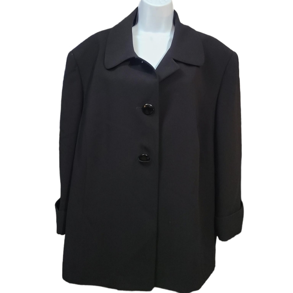 TAHARI black 2 button blazer 24W
